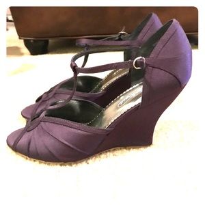 Plum/purple wedges